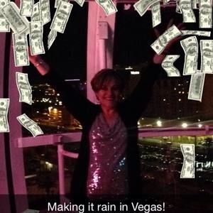 Meet your Posher, Elva